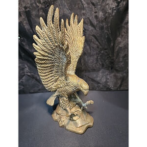 Vtg Fabulous Large Eagle Statue Brass 8.75” tall 2lb 3 ozs Handcrafts of India